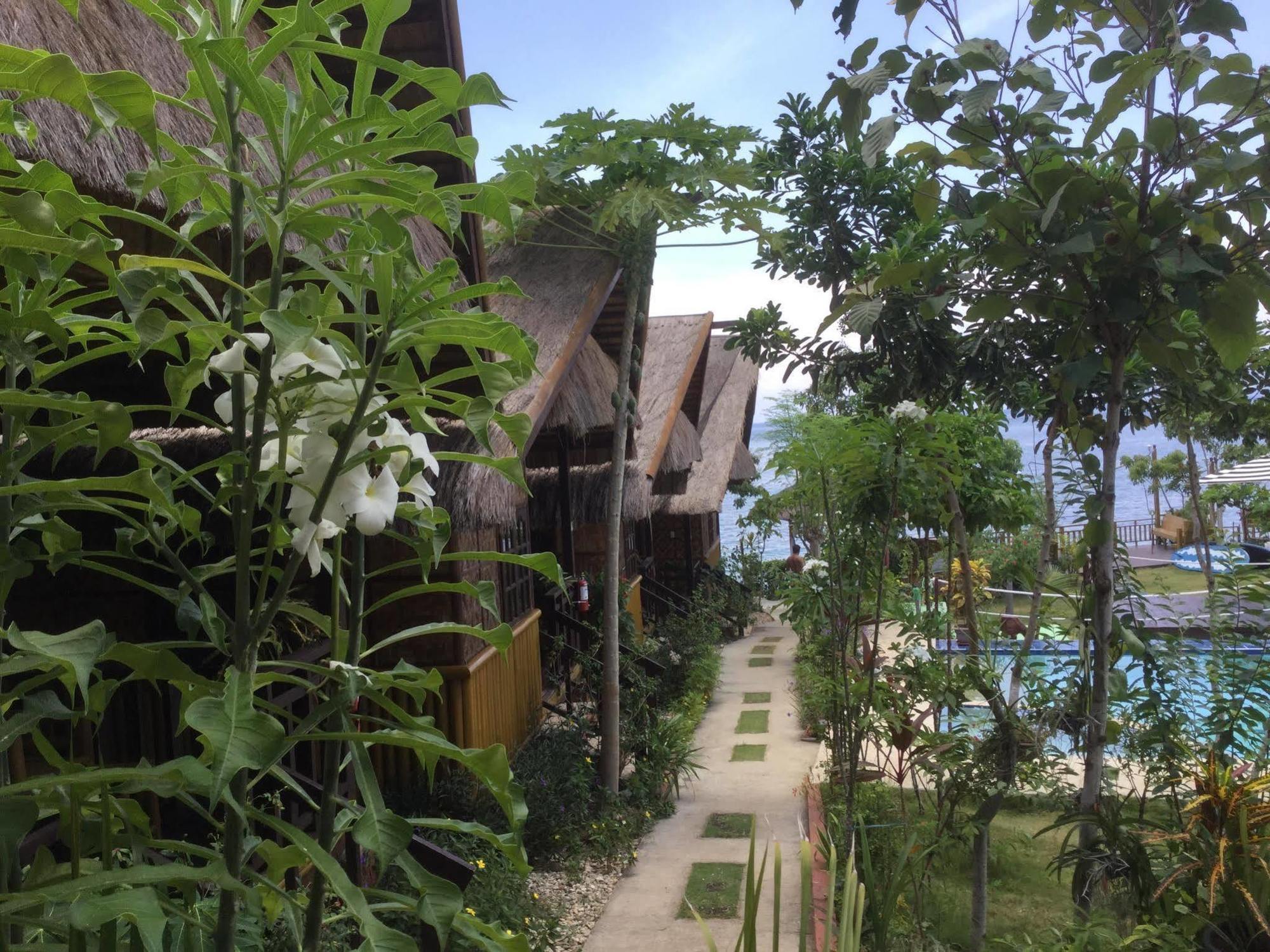 Villa De Gloria Tabalong エクステリア 写真